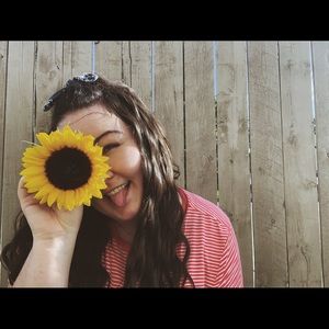 Meet your Posher, Kaitlyn